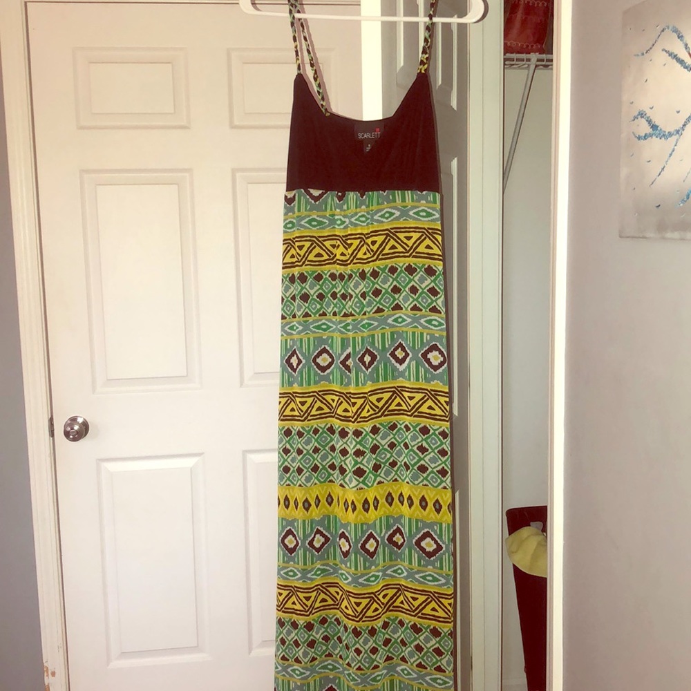 Spaghetti strapped maxi dress